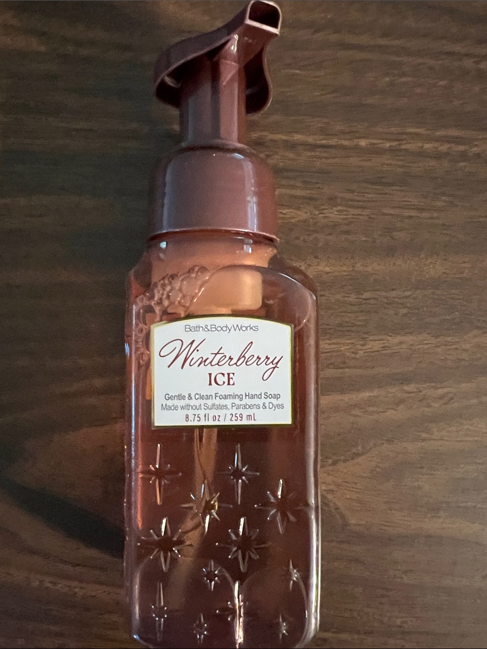Bath & Body Works Winterberry Ice Foaming Hand Soap